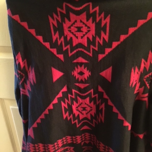 JEANS BY BUFFALO Sweaters - JEANS BY BUFFALO WRAP SWEATER NAVAJO DESIGN XL NWT